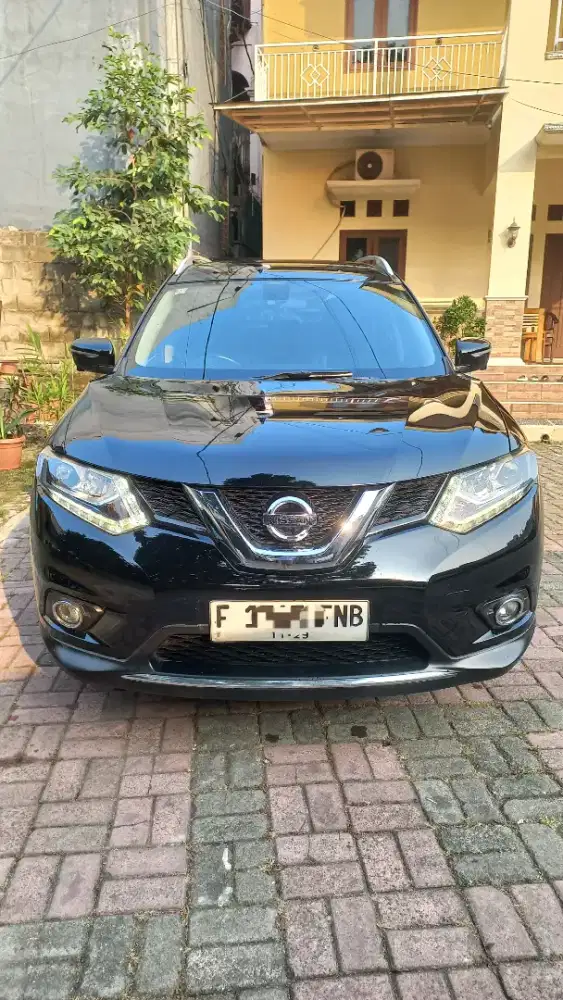 Xtrail 2.5 T32 at