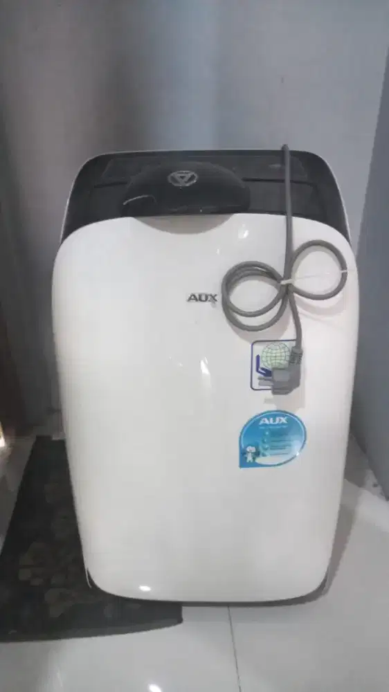 AC AUX PORTABLE SECOND Jual murah nego sampai jadi
