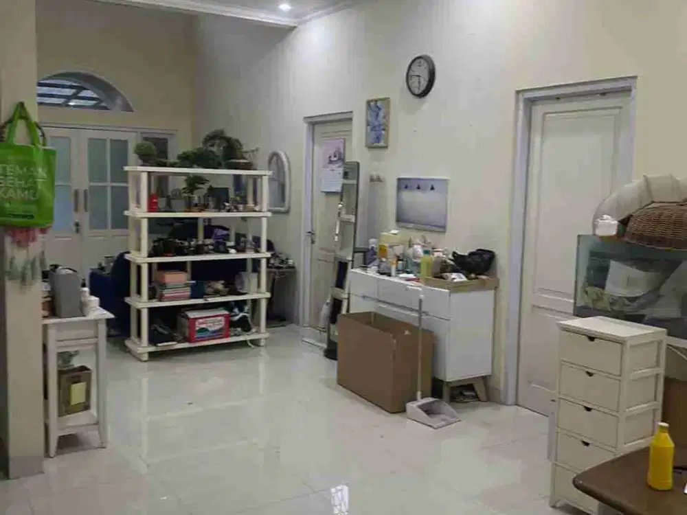 [LT 135 m2] Rumah Sdh Renov di Grand Wisata Renovasi, Bekasi