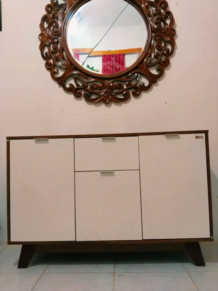 BUFET TV MINIMALIS MEWAH MULUS