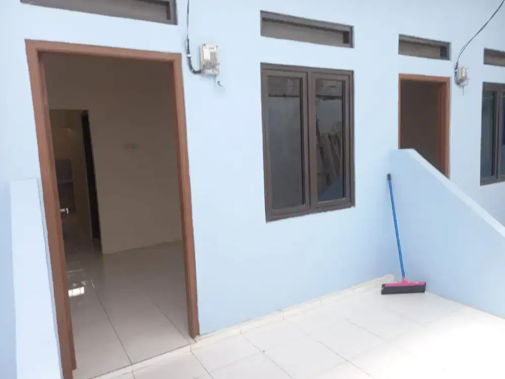 Disewakan Kontrakan 3 sekat (dekat SPBU graharaya)
