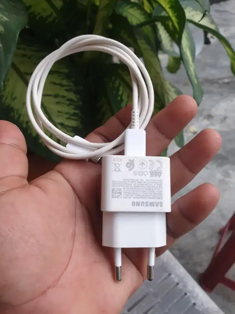 Charger ori samsung 25 watt c to c
