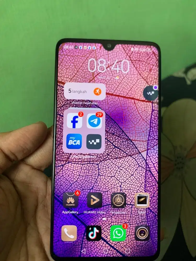 Huawei mate 20 lice