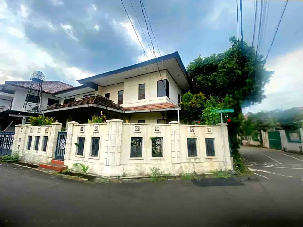 Rumah Murah 2 Lantai LT 390m² di Cipinang Besar Selatan Jatinegara Jakarta Timur