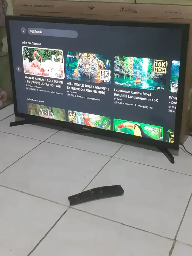 tv samsung SMART tv 32vinch mulus normal oeisinil udh blutut