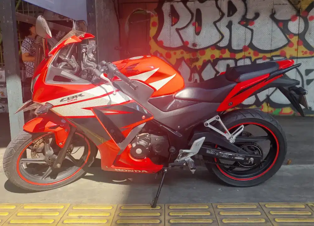Dijual Honda CBR 150 tahun 2014