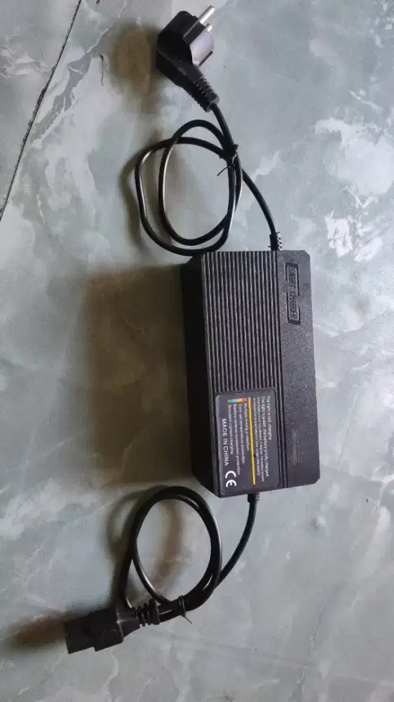 Charger sepeda listrik 72 V