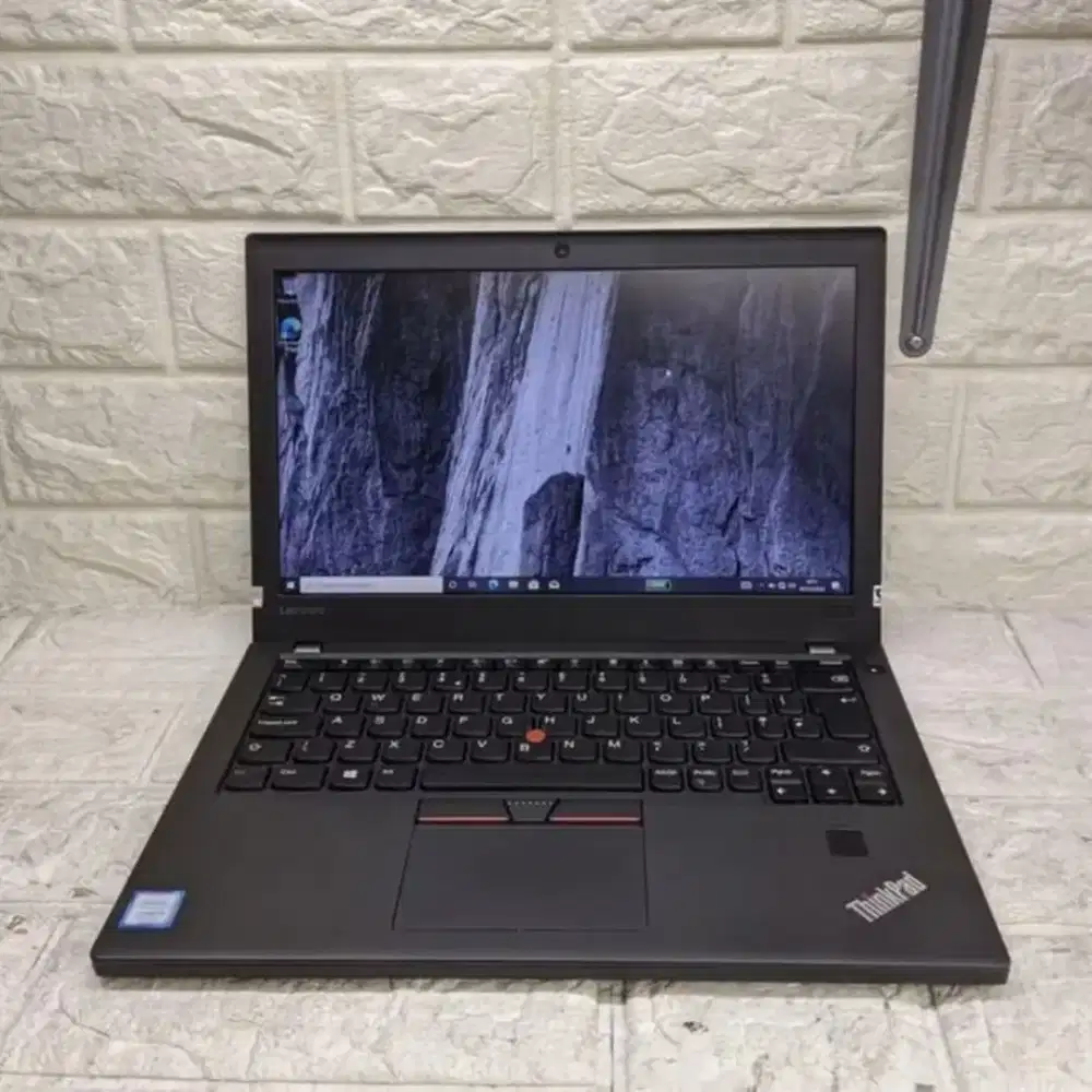LENOVO X270 Core i5