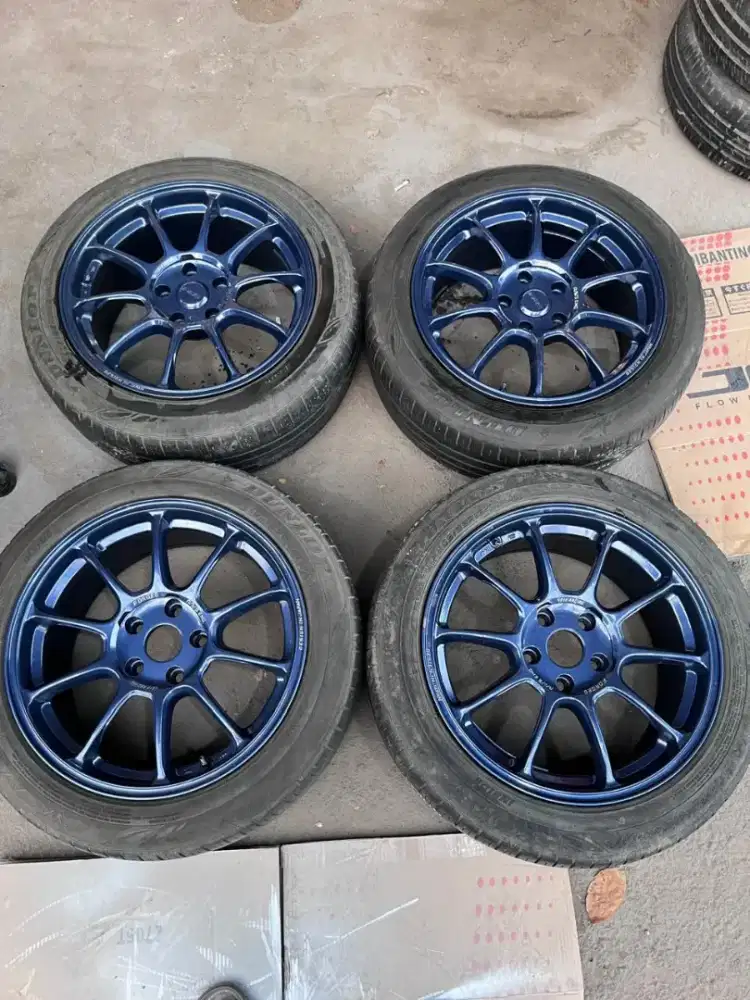 Velg rays ze40 ring 17 pcd 5x114,3 ET 40 ban 205/55 R17 xpander luxio