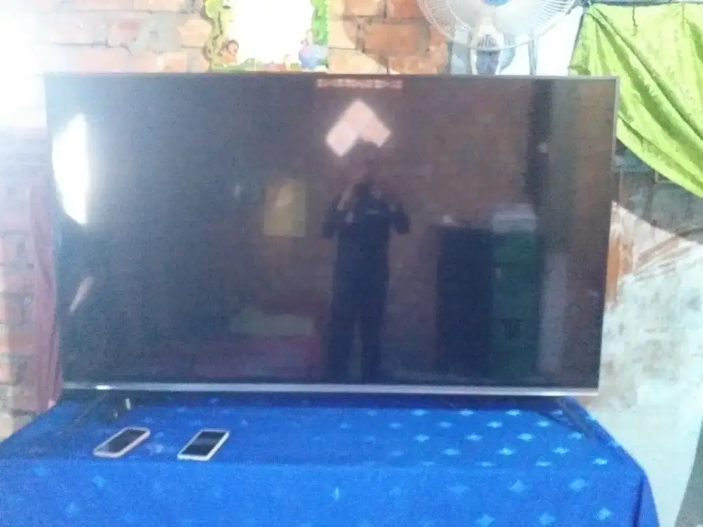 Smart TV 70 inch merk Sharp