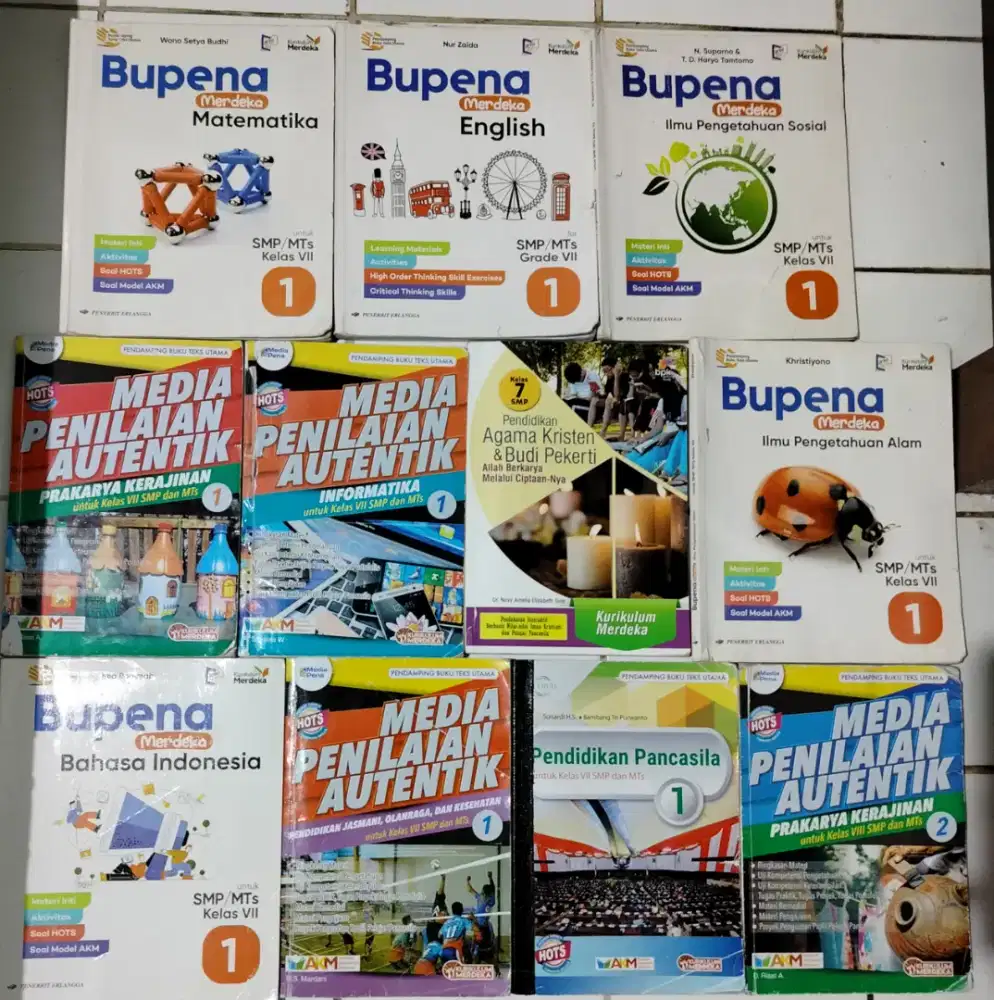 Buku Sekolah SMP kelas 1