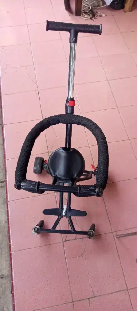 Trike stroller kursi anak