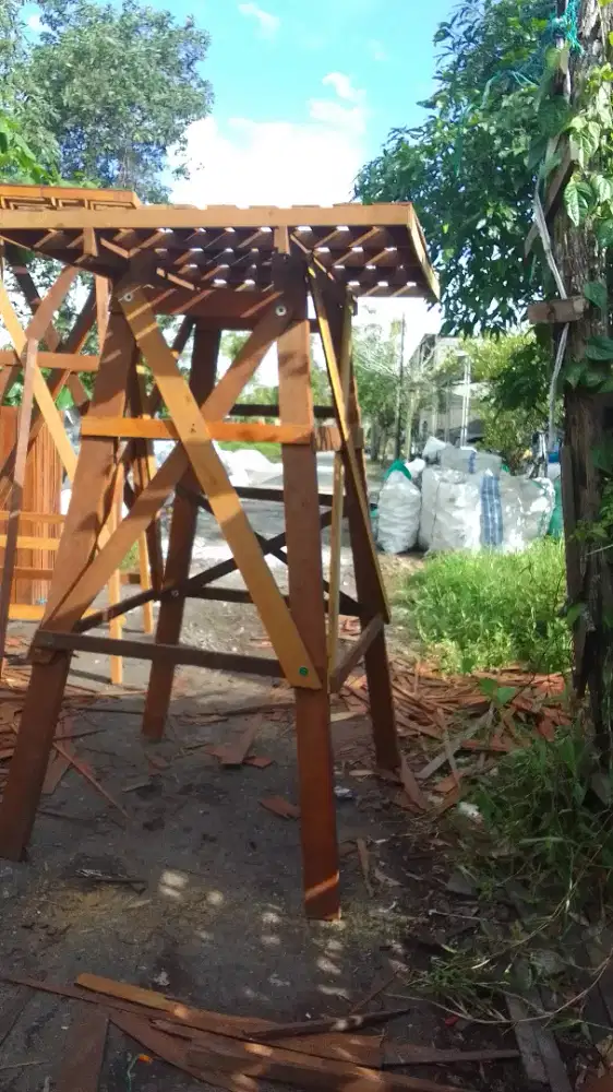 Tiang tandon menara Ulin