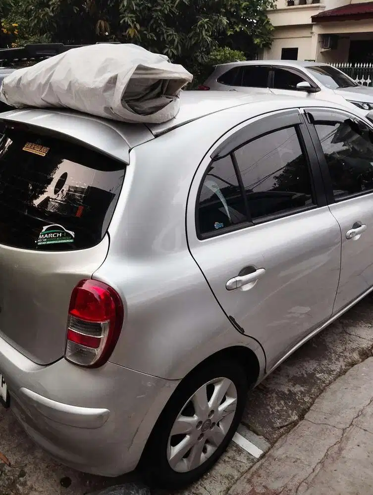 Nissan March 2013 Bensin