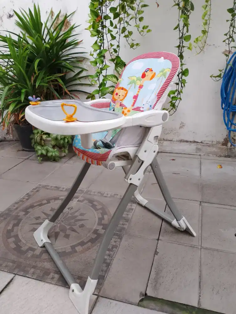 Kursi makan anak kondisi masih ok