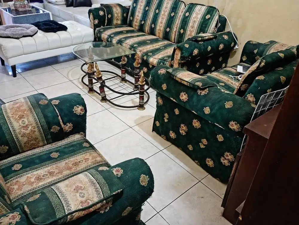 Jual kursi 250 ribu saja