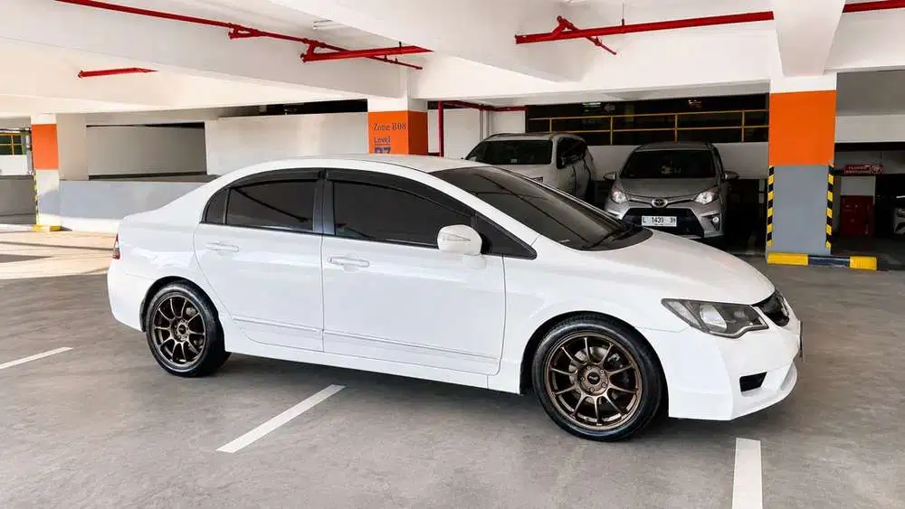 Honda Civic 2010 Bensin