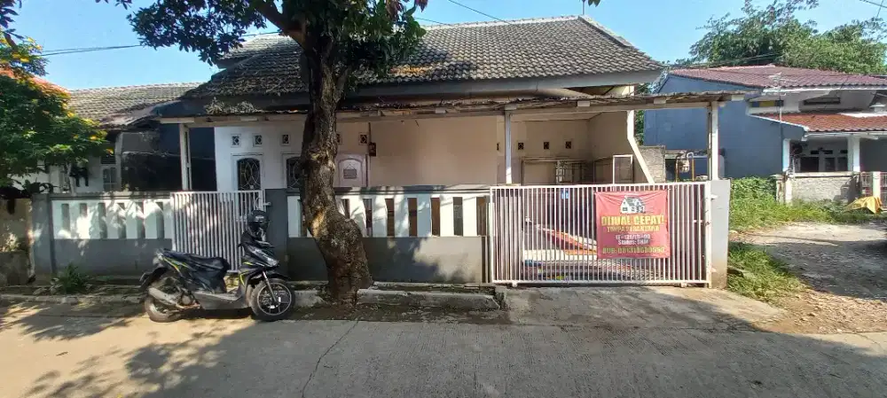 Dijual Rumah di Kompleks