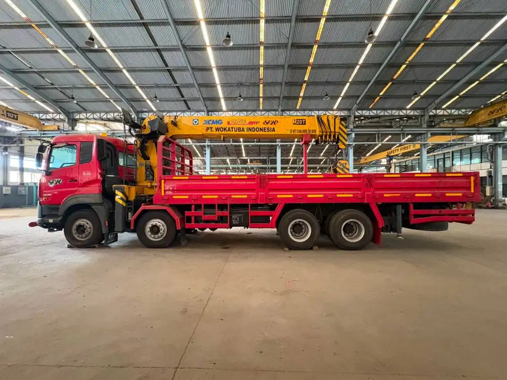 Truck Mounted Crane 20 Ton / Truck Teleskopik Crane 20 Ton