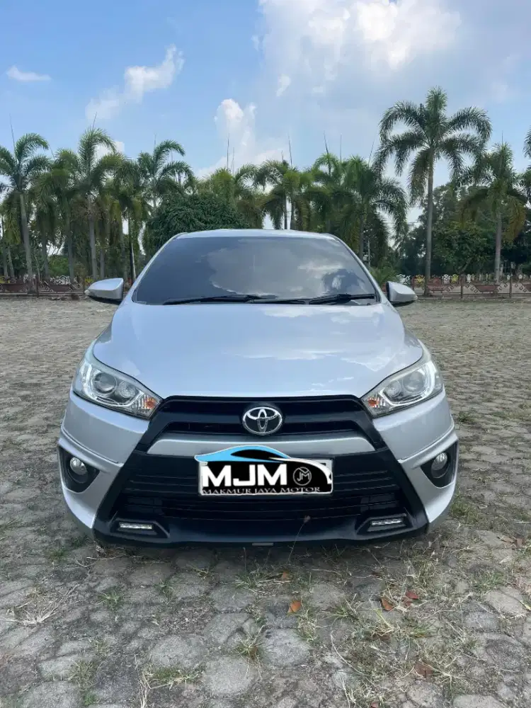 TOYOTA YARIS S TRD 2014
