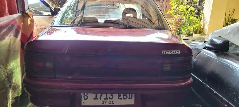 Mazda 323 1997 Bensin