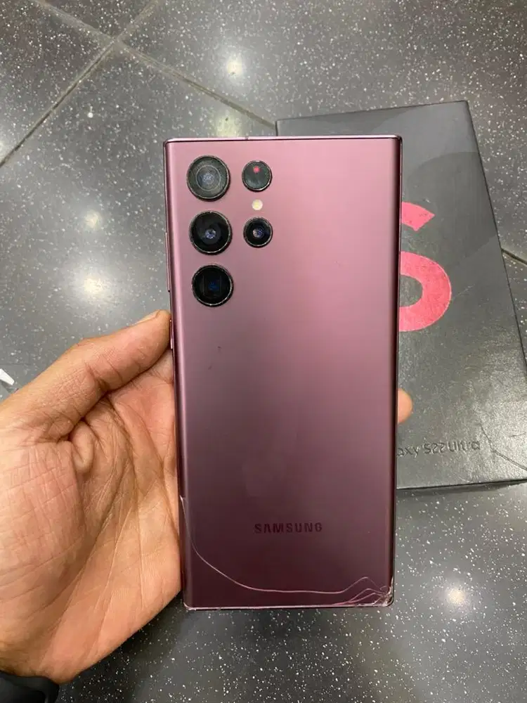 Samsung S22 Ultra 12/256 GB fullset