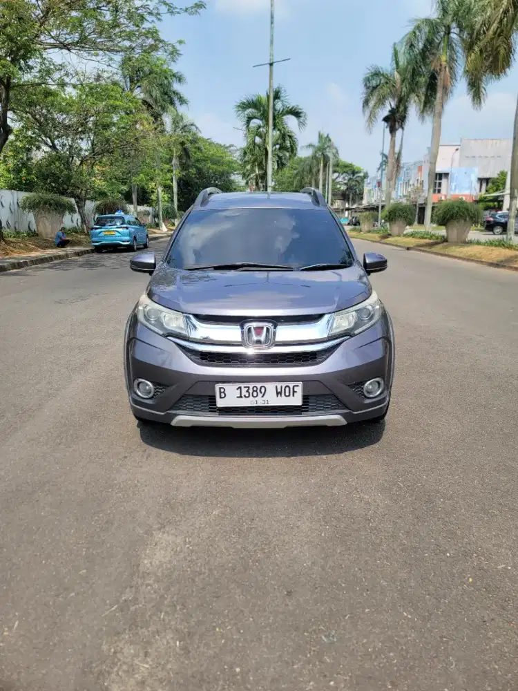 JUAL CEPAT HONDA BRV E MATIC TAHUN 2016 GREY