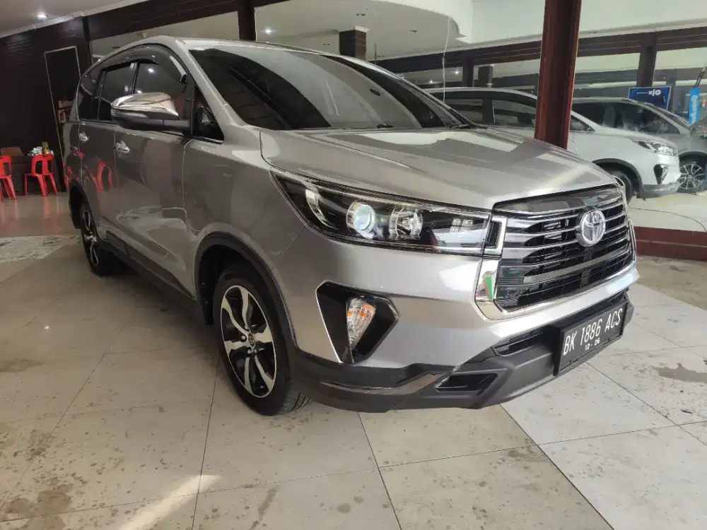 Innova VENTURER Diesel AT 2021 reborn 2022