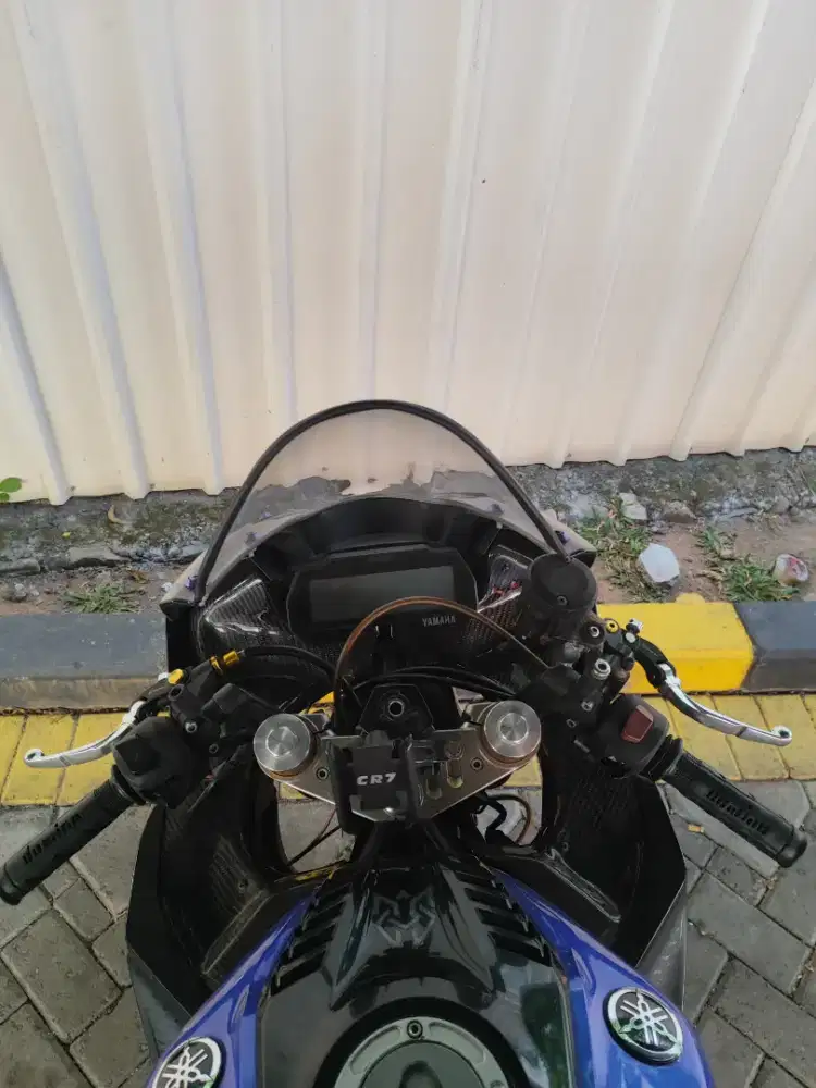Jual r15v3  tahun 2020
