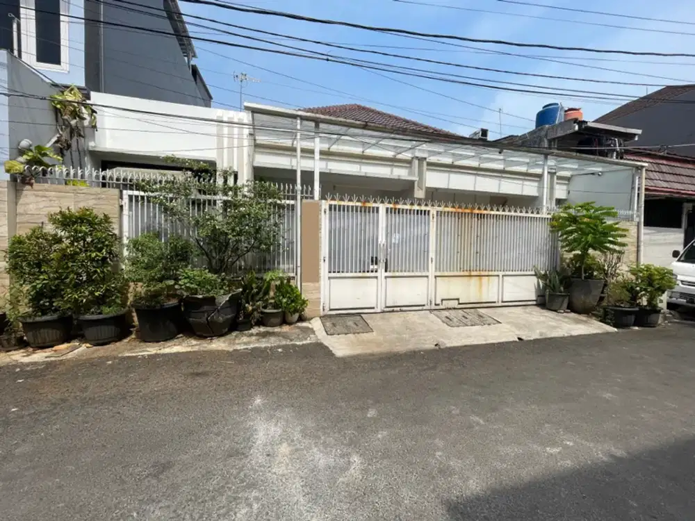Rumah Siap Huni 1 Lantai Dalam Komplek Di Rawamangun **