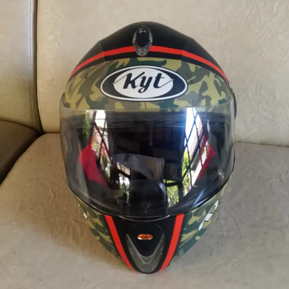 Helm Fullface KYT Rocket