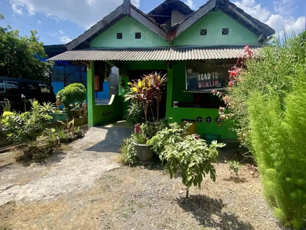 Rumah Besar Strategis Dekat Monumen Perjuangan Bantul#Kode : RSH 044