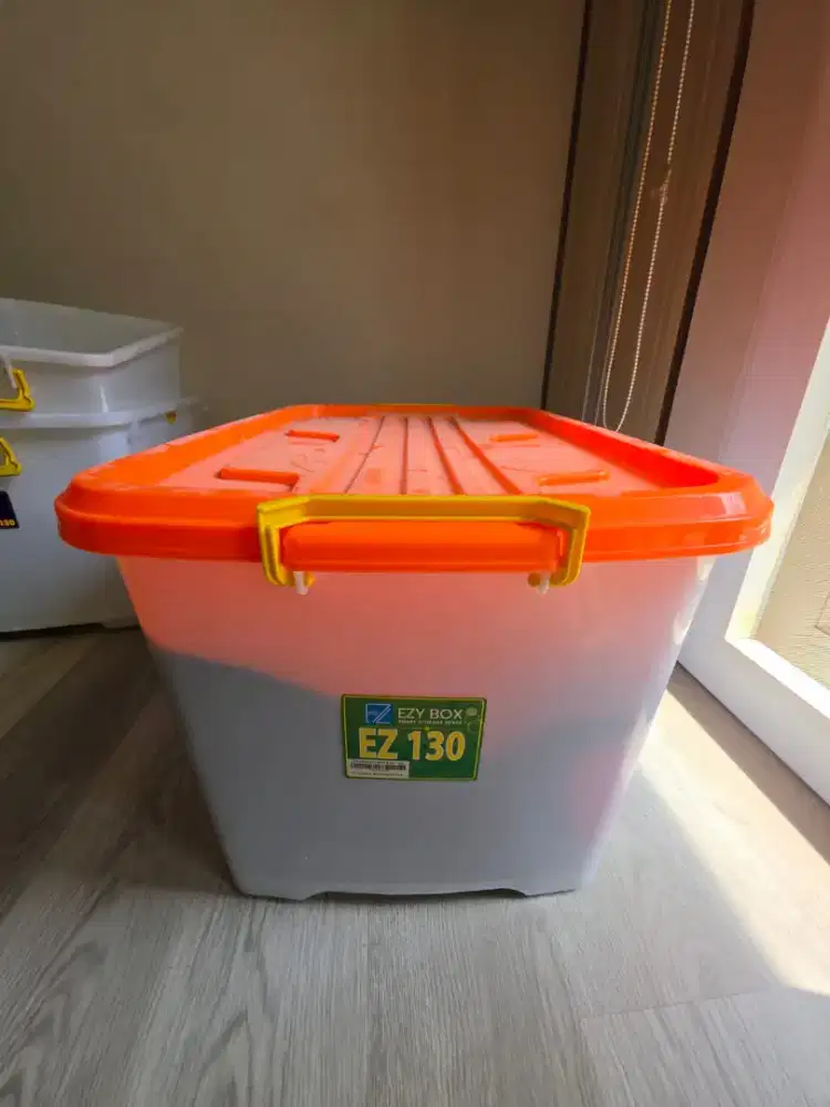 Contener 130lt roda