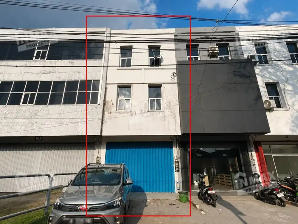 Ruko 3 Lantai Butuh Renovasi Daerah Blimbing Bisa Utk Usaha Kantor/Kuliner
