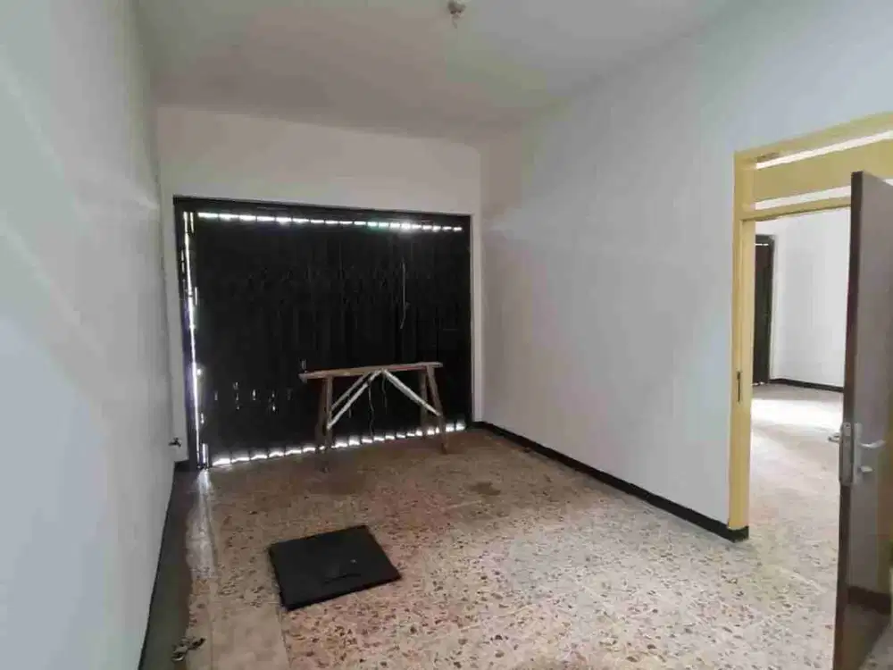 Disewakan Ruko 2 Lantai Karang Empat