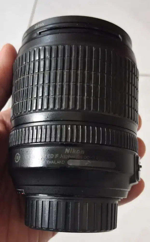 Lensa Nikon VR 18-105