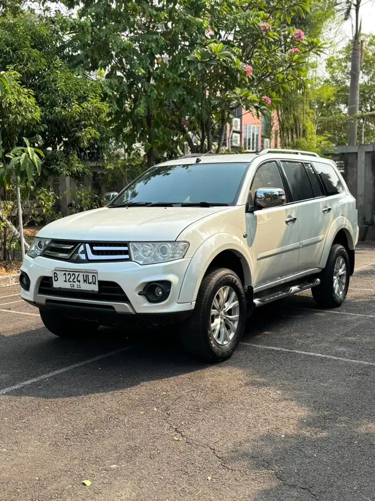 Pajero sport exceed 2014