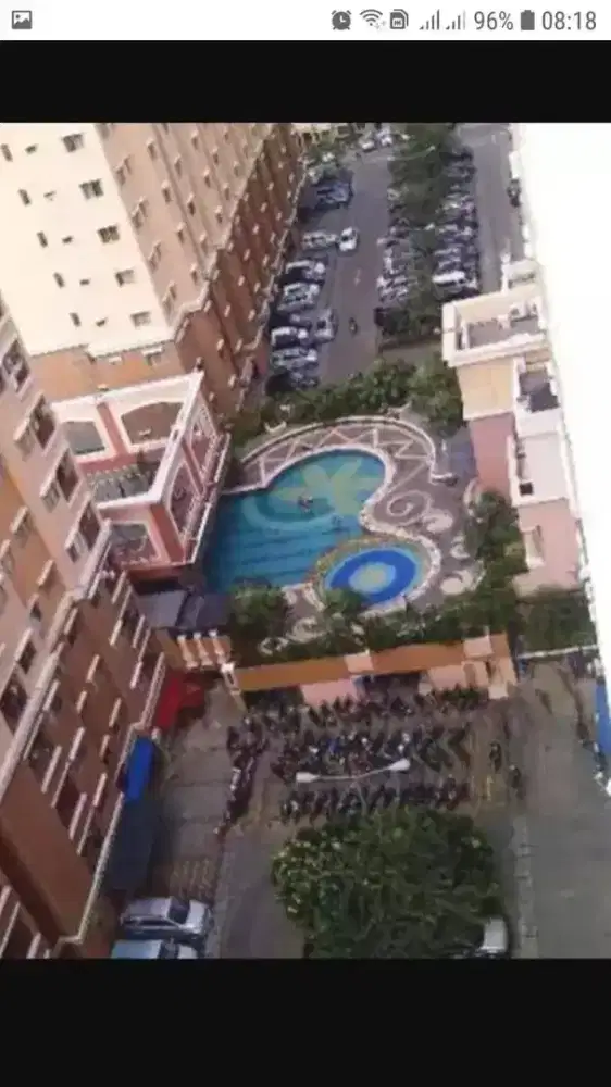 DISEWAKAN APARTEMEN CITY RESORT