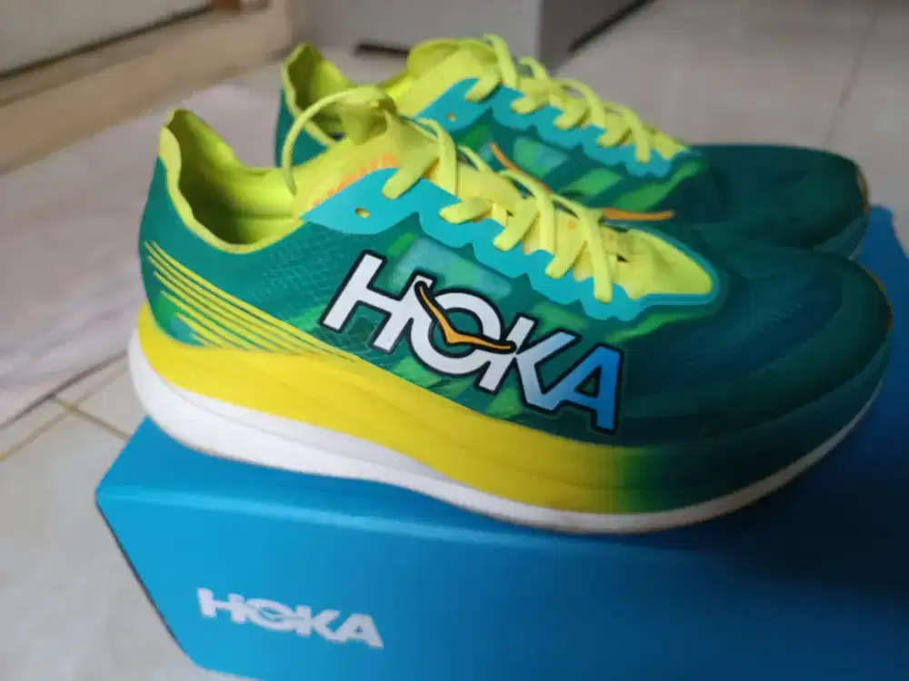 HOKA Running Rocket X2