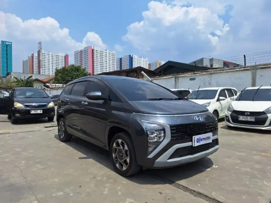 KM Rendah - Hyundai Stargazer 1.5 Prime Bensin-AT 2022