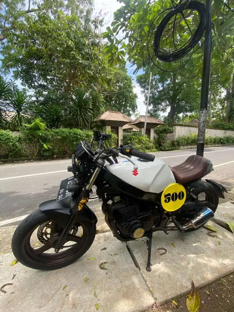 Suzuki GS 500 (full paper)