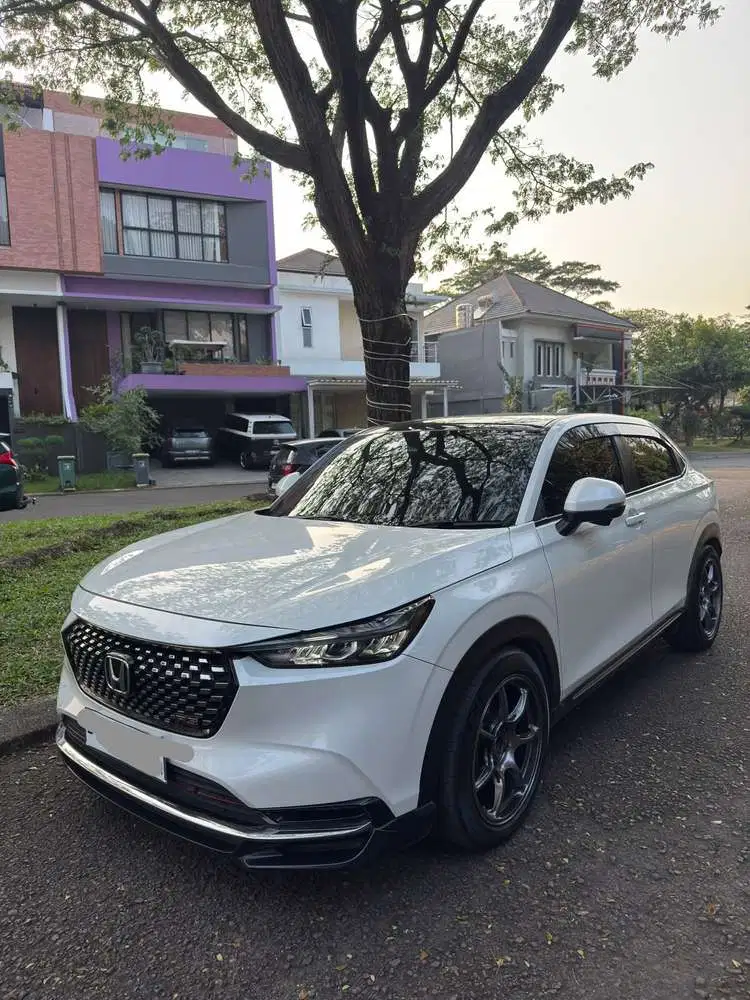 Honda HRV RS TURBO ( tipe tertinggi) 2022