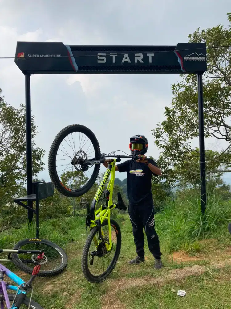 Mtb fullsus thrill richocet ada 2 pilihan