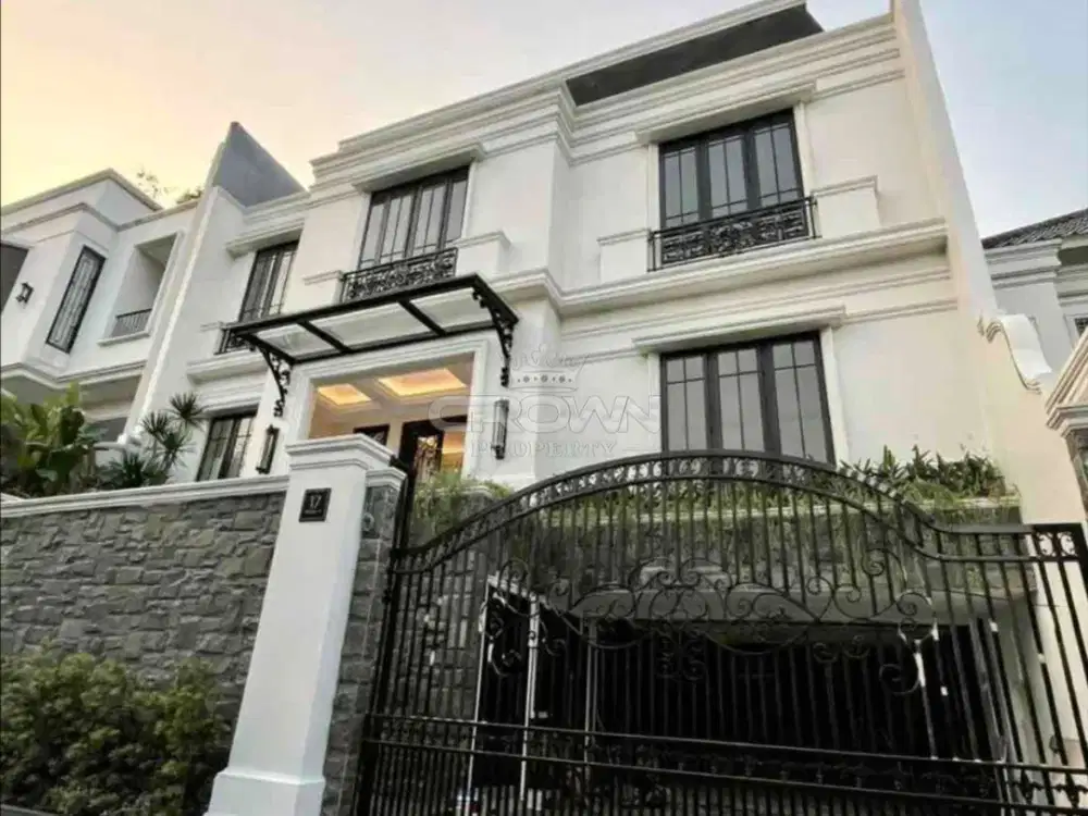 Rumah 3 Lantai di Kebayoran Baru Jakarta Selatan. Brand New