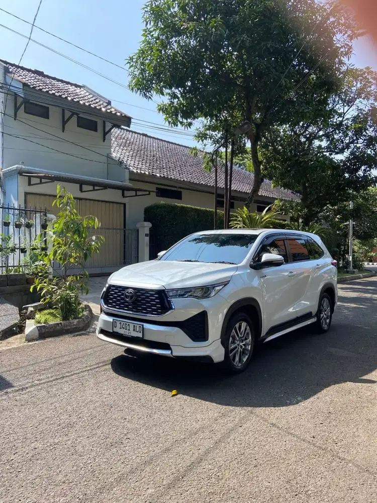 Toyota Innova Zenix V Cvt Hybrid thn 2024