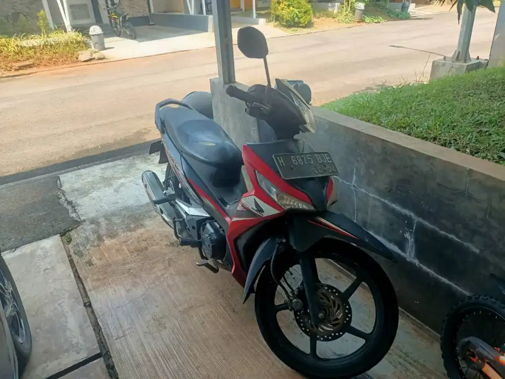 Dijual murah Supra X 125 tahun 2019