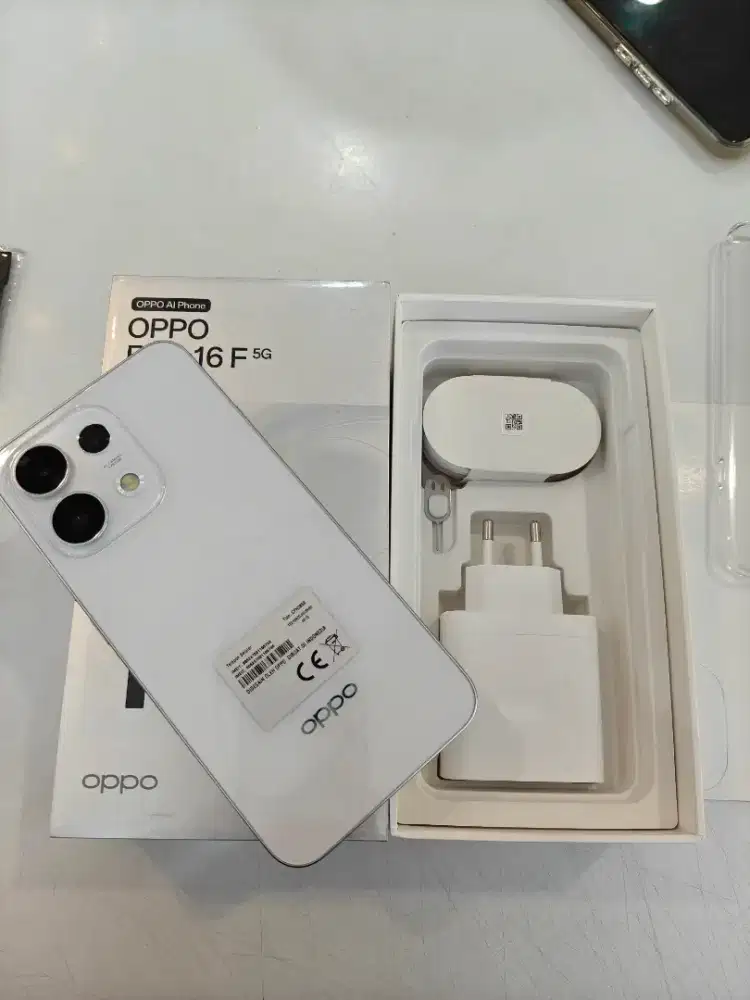 CICILAN OPPO RENO 16