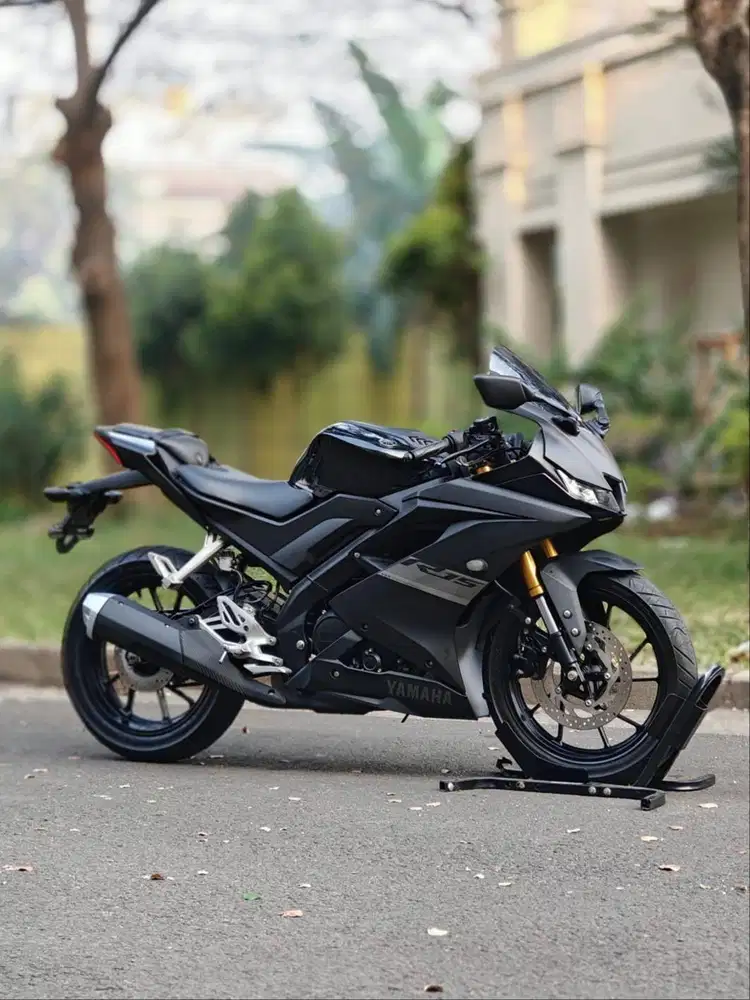 YAMAHA R15 V3 2021 HITAM KM RENDAH PAJAK HIDUP LIKE NEW
