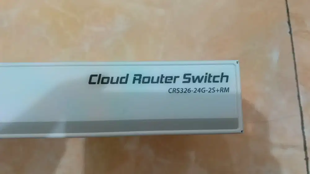 Mikrotik CRS-326-24G-2S-RM