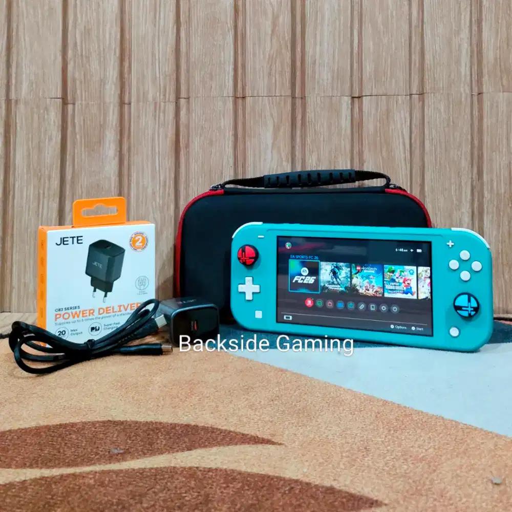 Nintendo Switch Lite C F W 256GB